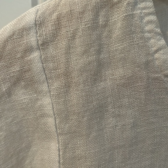 100% linen White top. Like new! Size Small - Picture 3 of 3